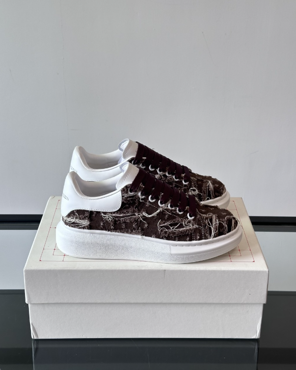 Alexander McQueen Oversized