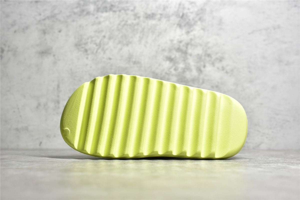 Slide Glow Green