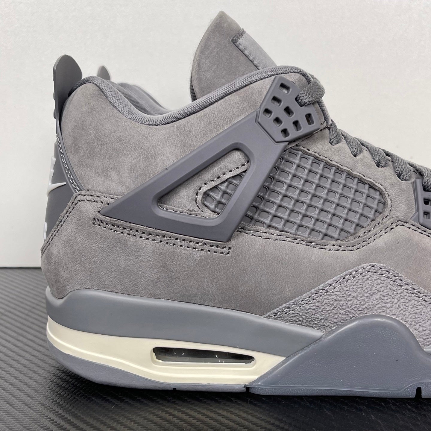 AJ4 Retro x Nigel Sylvester Brick by Brick