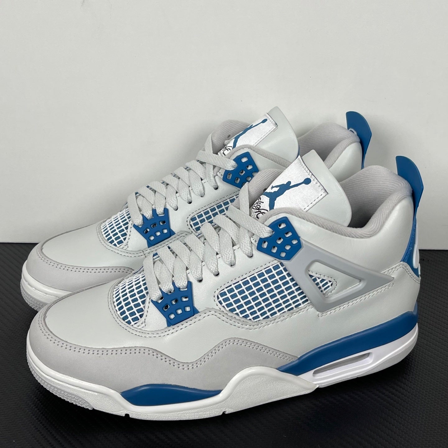 AJ4 Retro Military Blue