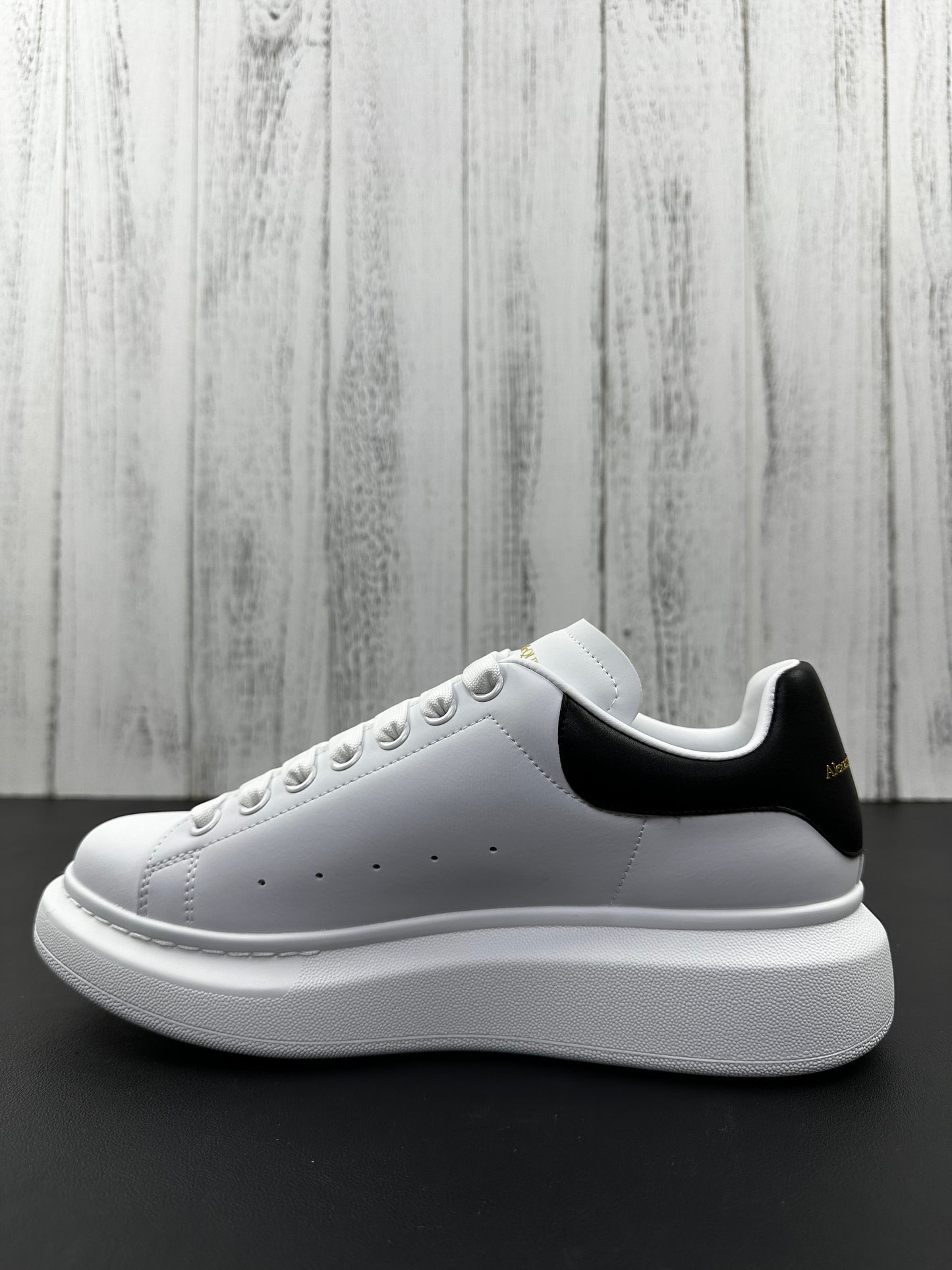 Alexander McQueen Pele