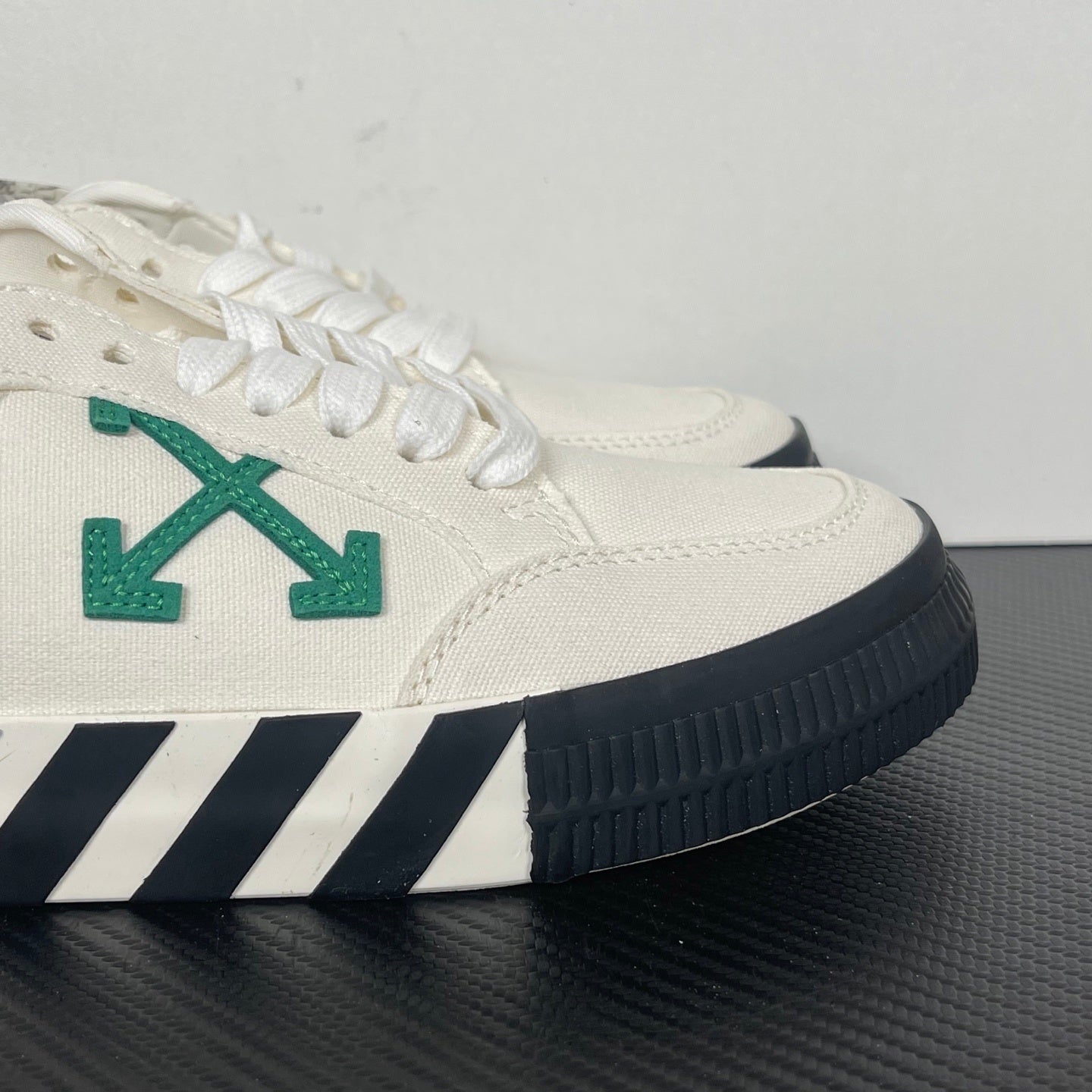 Vulcanized White Green