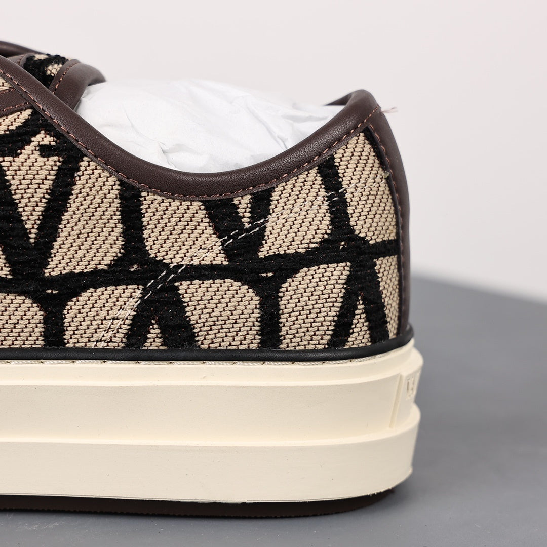 Valentino Toile Iconographe Totaloop Black/Beige