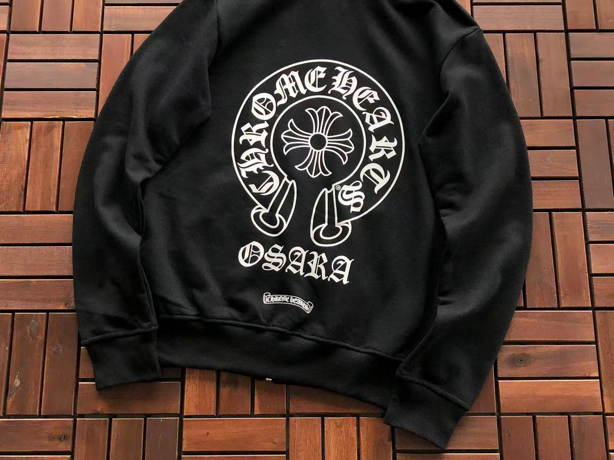 Hoodie CHR8M3 H34RT 17