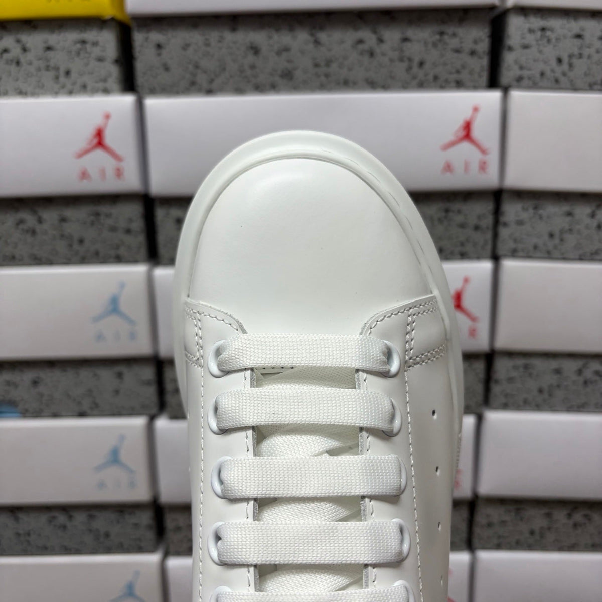 Alexander McQueen Turtle White
