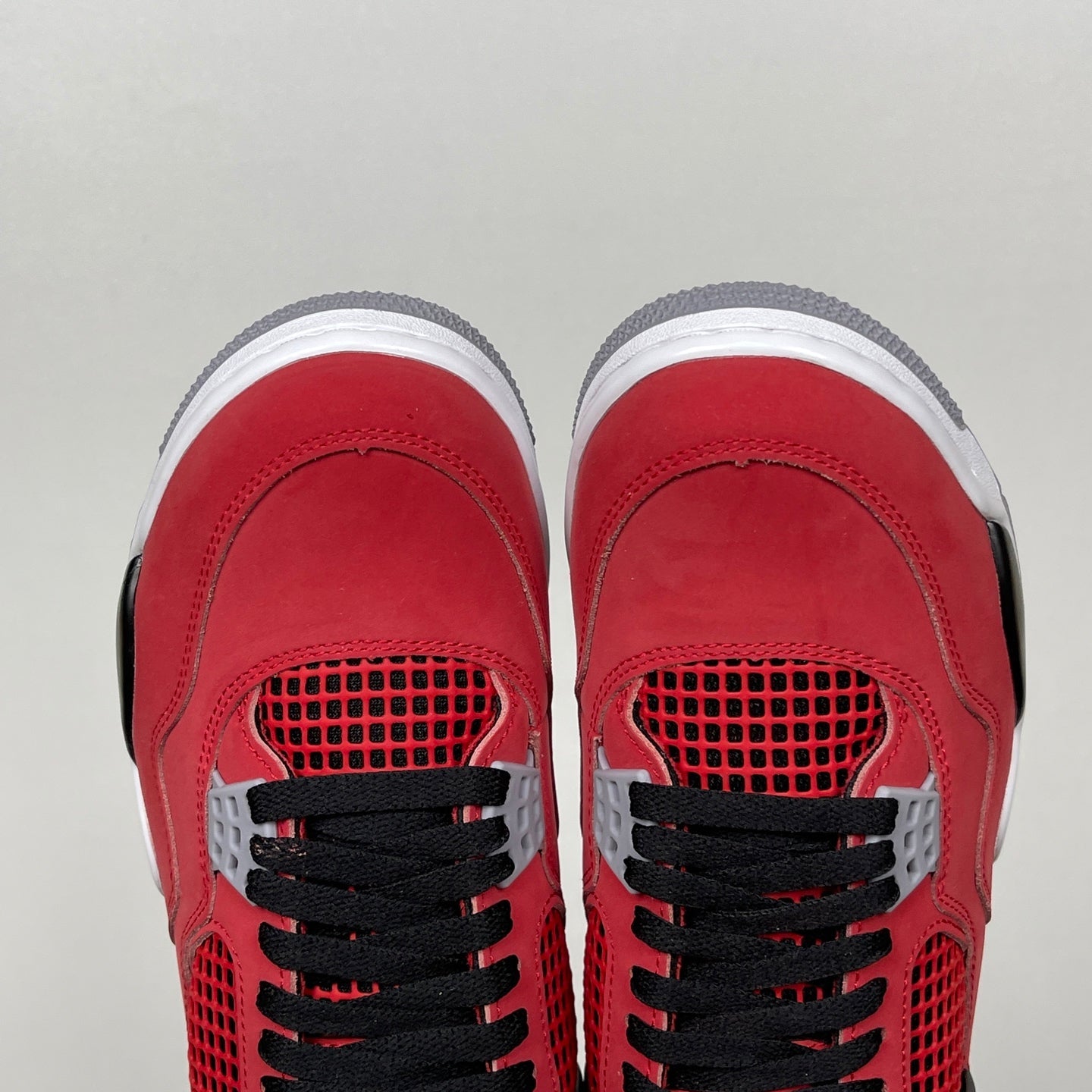 AJ4 Retro Toro Bravo