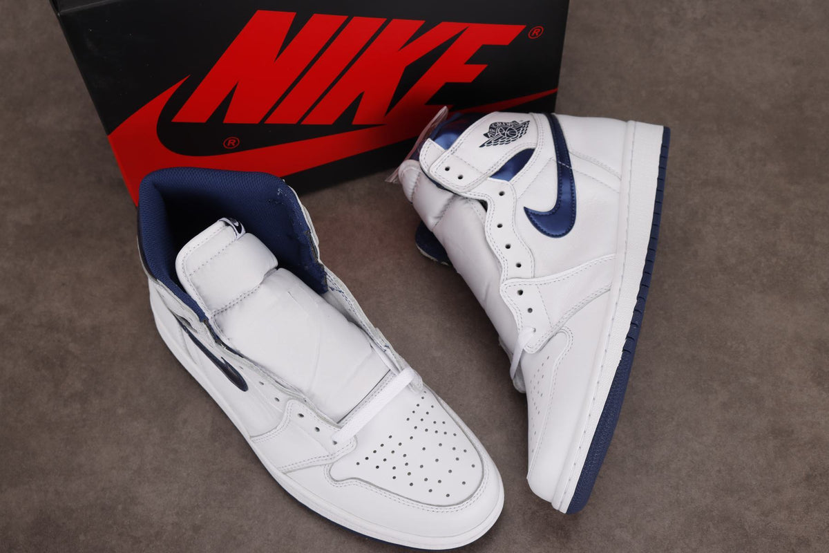 AJ1 High Metallic Navy