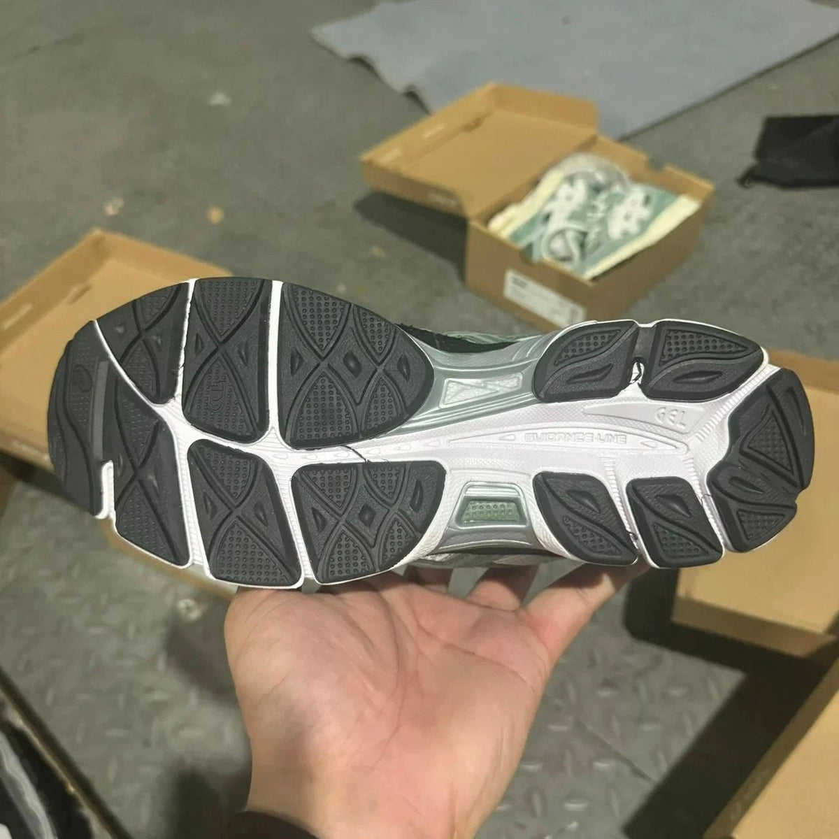GEL-NYC Green and Grey