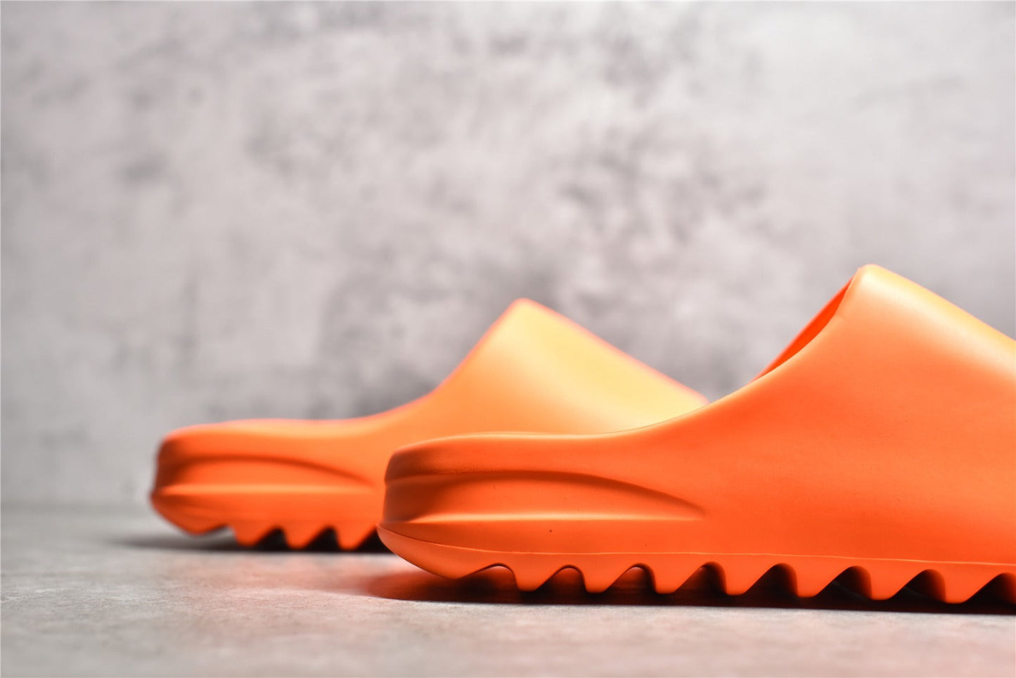 Slide Enflame Orange