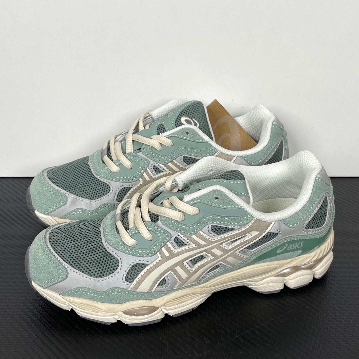 Gel Nyc White Steel Grey