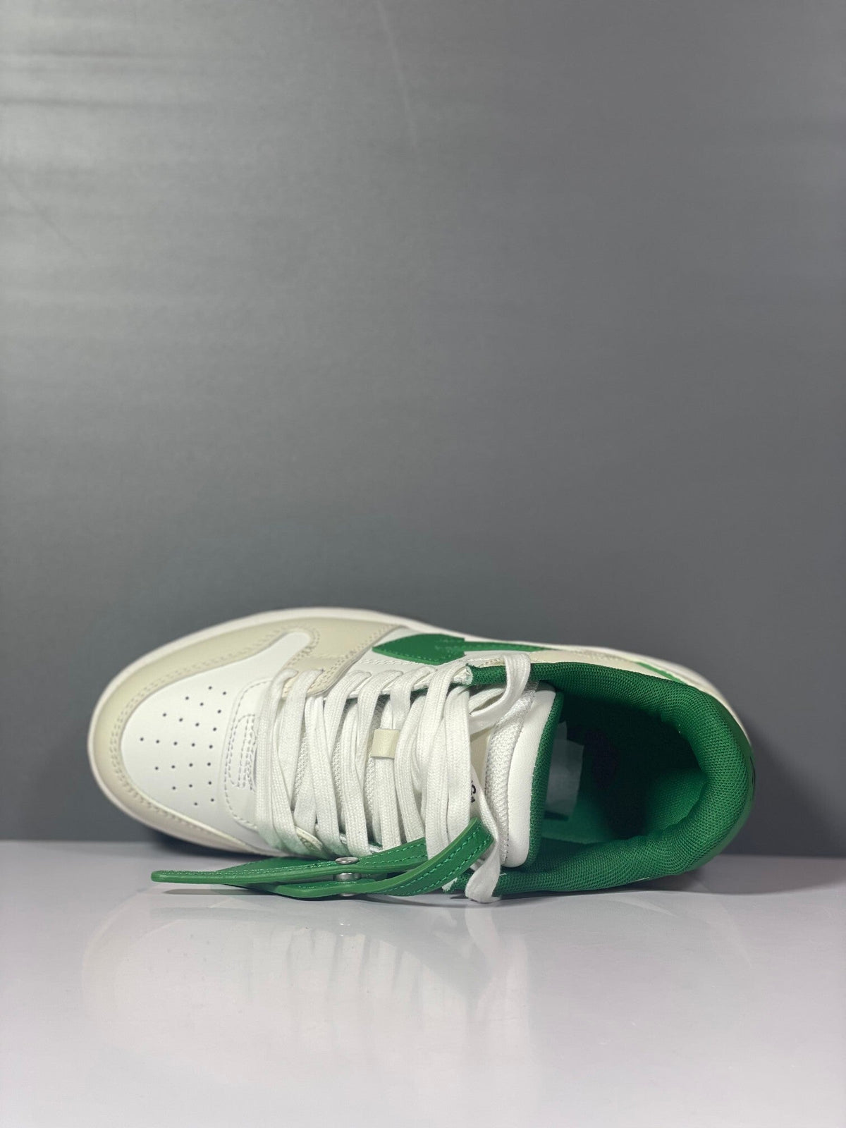 Out Of Office Green White Cream