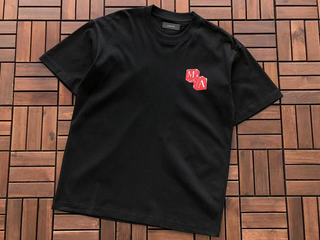 T-shirts Ami