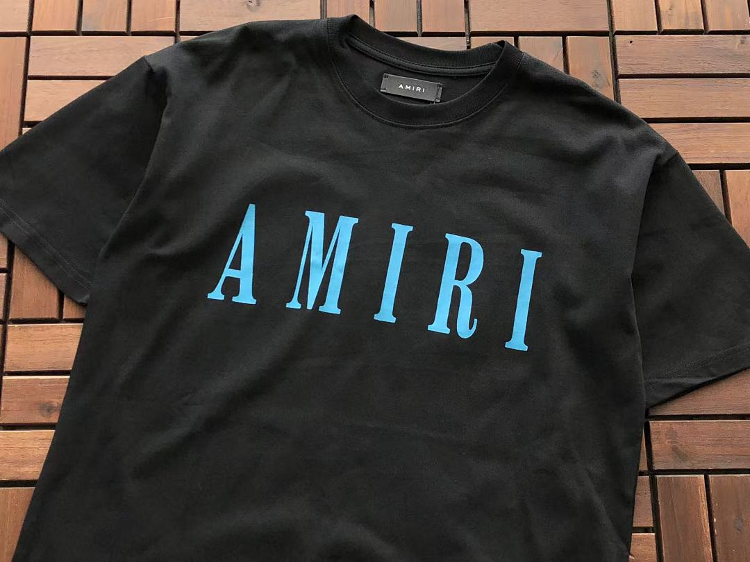 T-shirts Ami