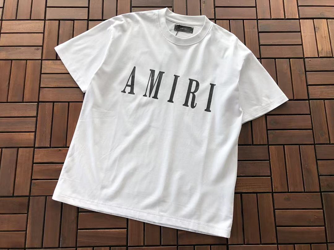 T-shirts Ami