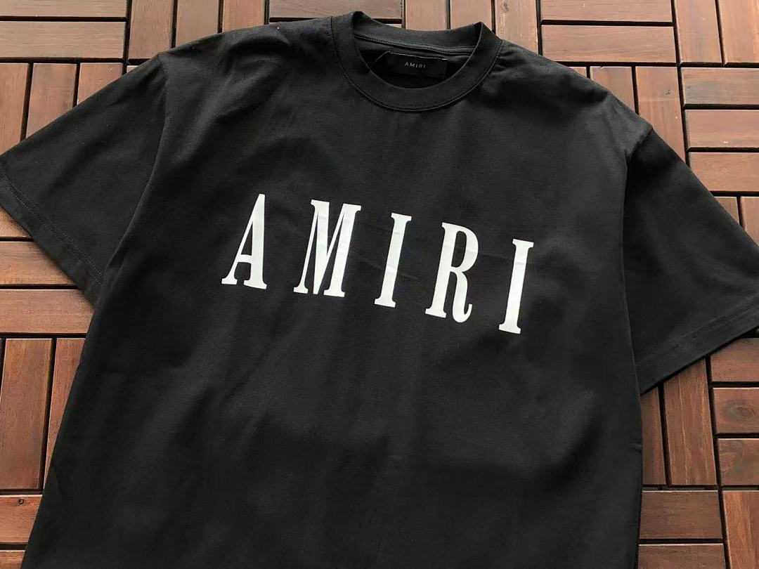 T-shirts Ami
