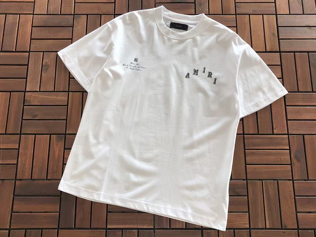 T-shirts Ami