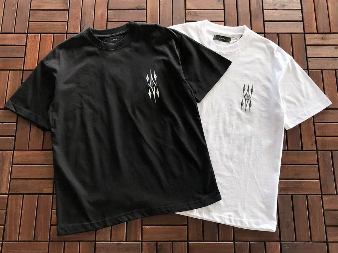 T-shirts Ami