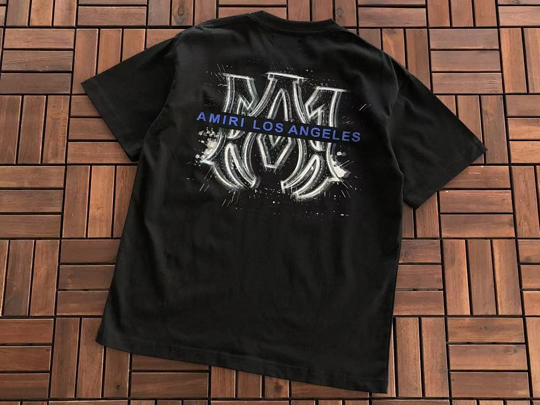 T-shirts Ami