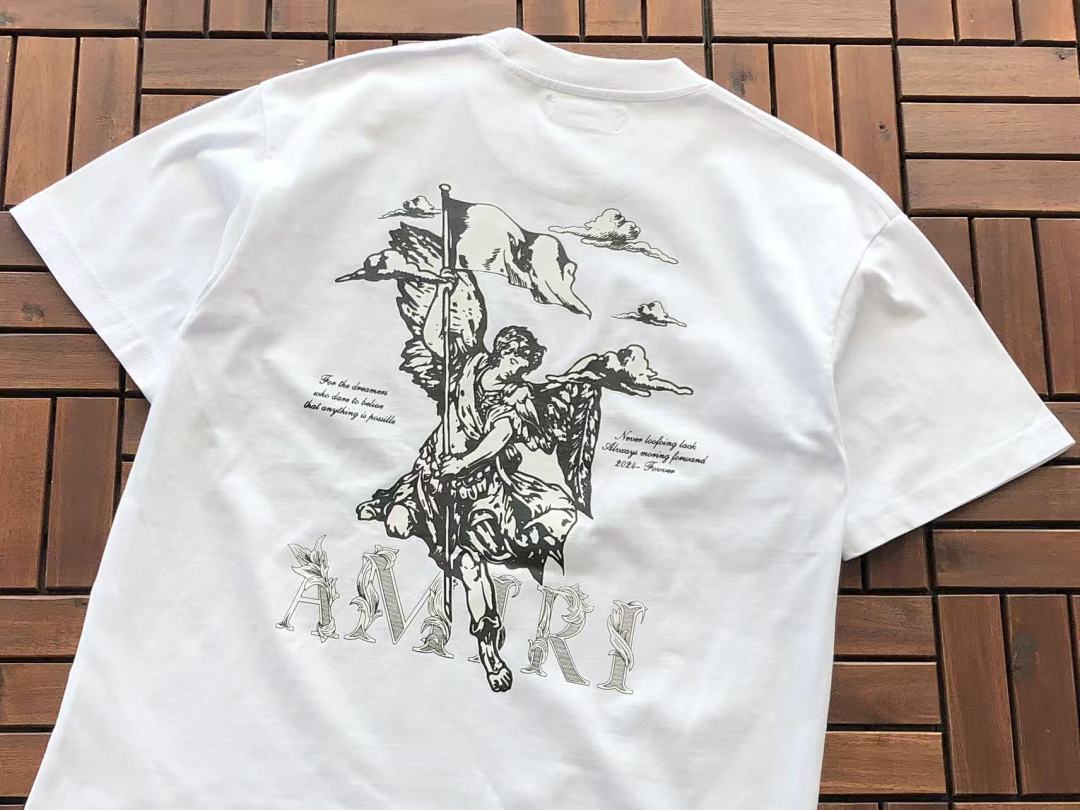T-shirts Ami