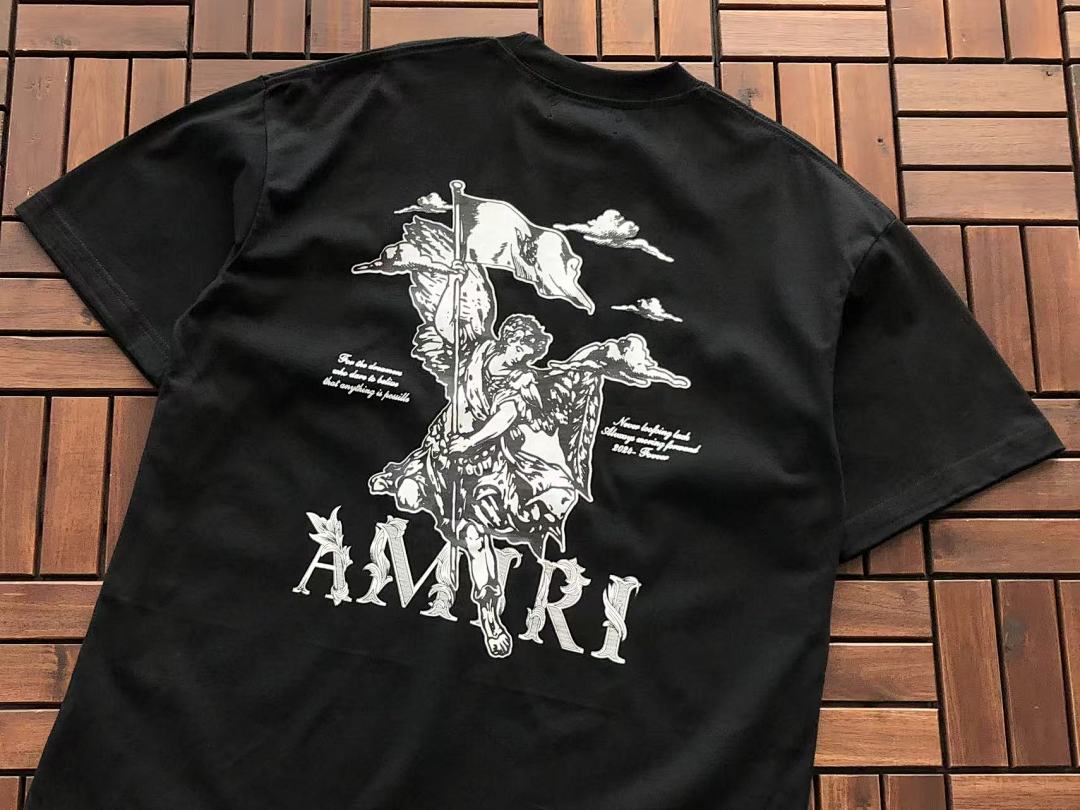 T-shirts Ami