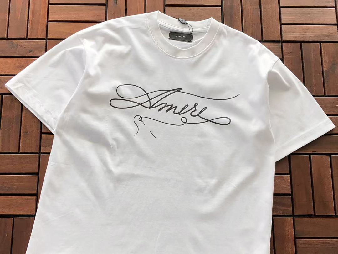T-shirts Ami