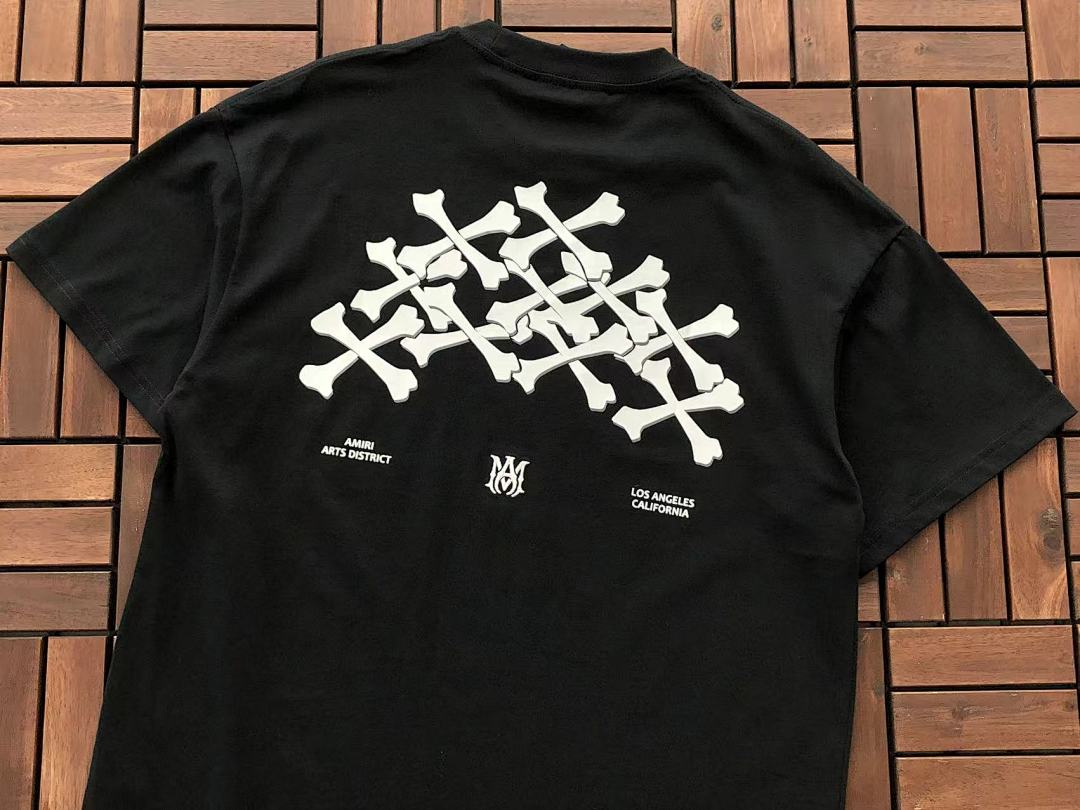 T-shirts Ami