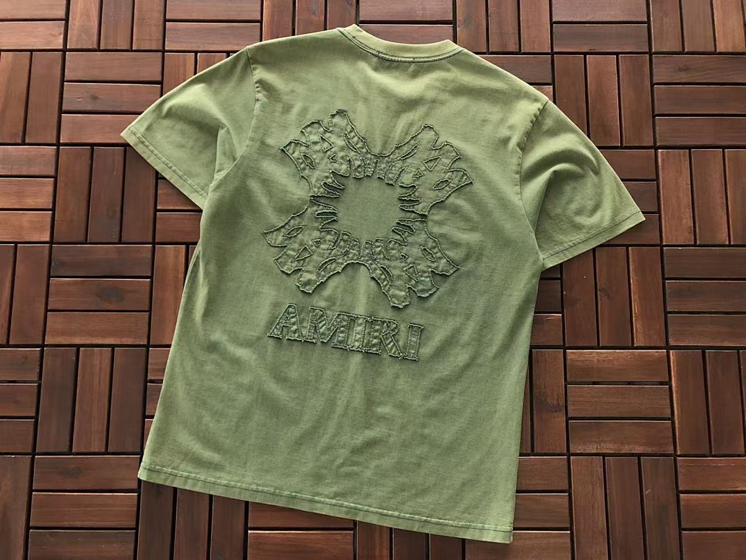 T-shirts Ami