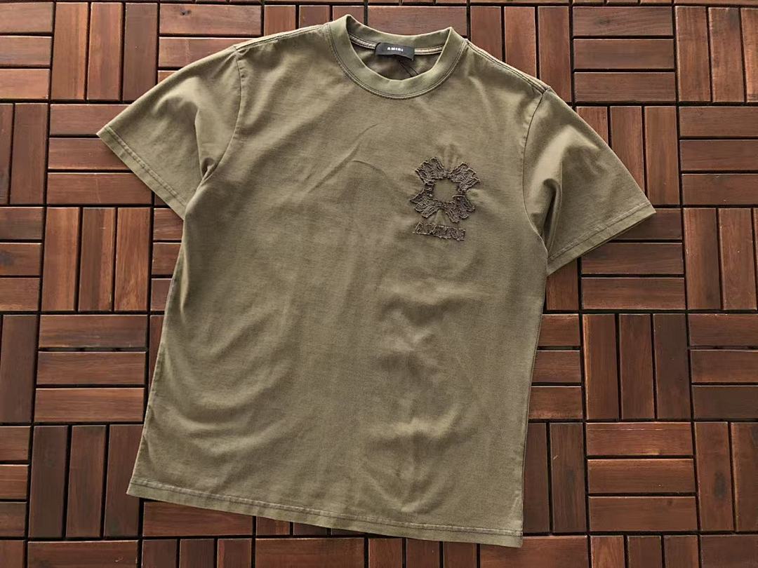 T-shirts Ami