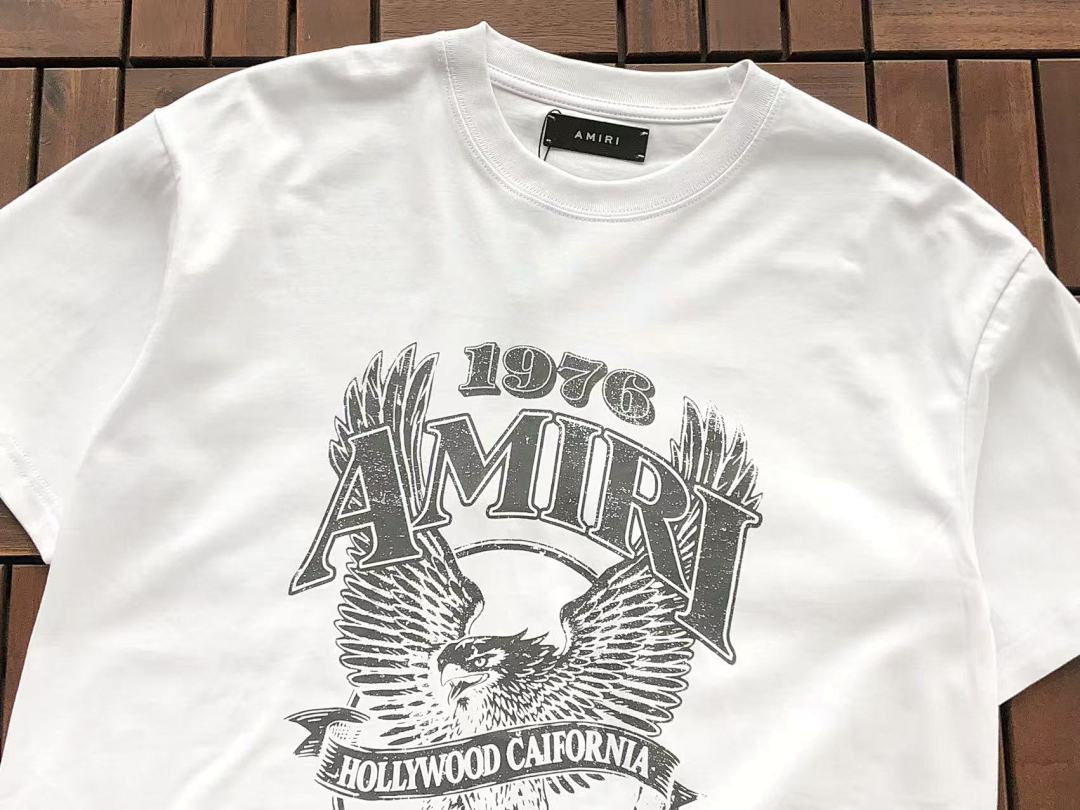 T-shirts Ami