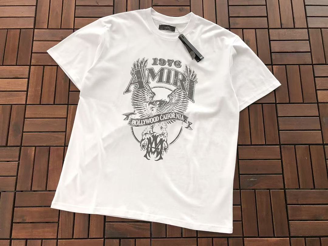 T-shirts Ami