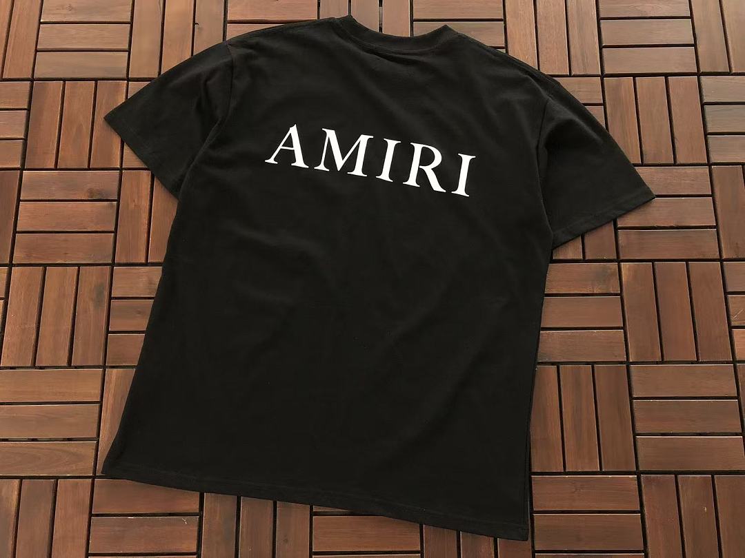 T-shirts Ami