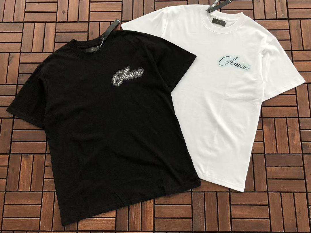 T-shirts Ami
