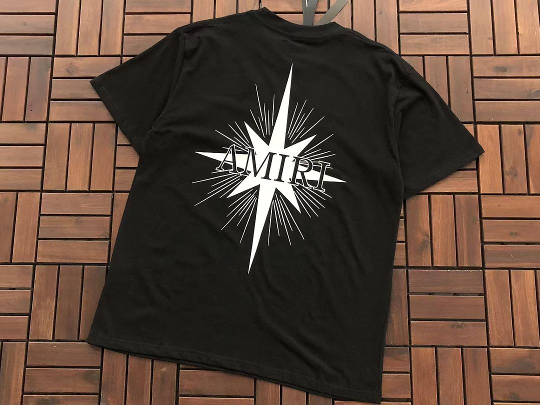 T-shirts Ami