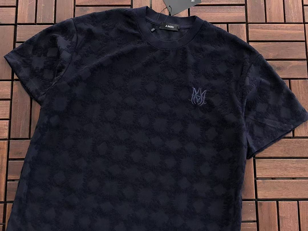 T-shirts Ami