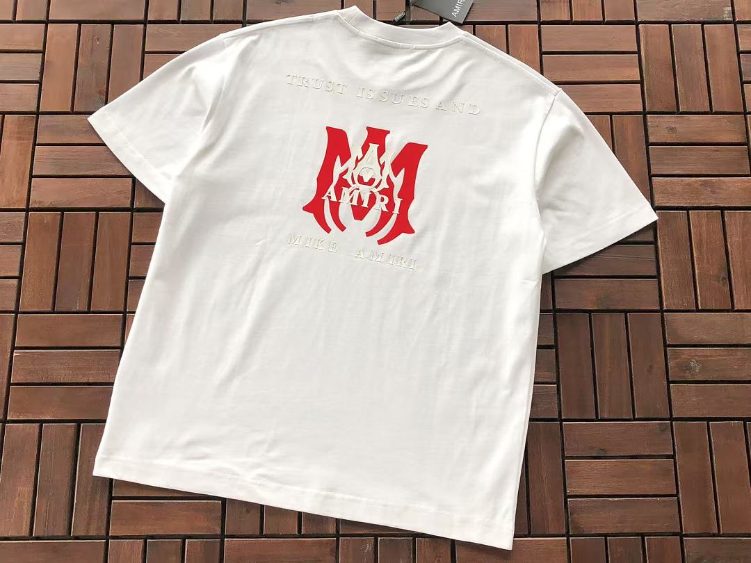 T-shirts Ami
