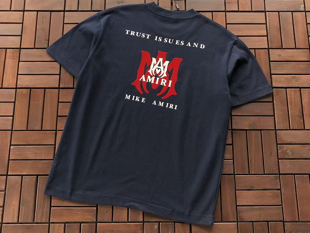 T-shirts Ami