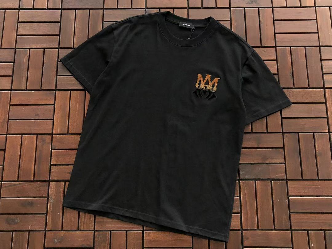 T-shirts Ami