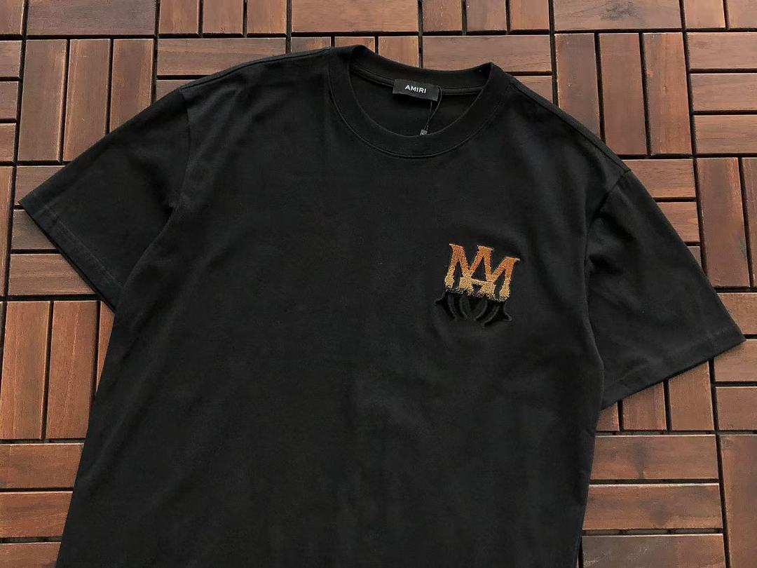 T-shirts Ami