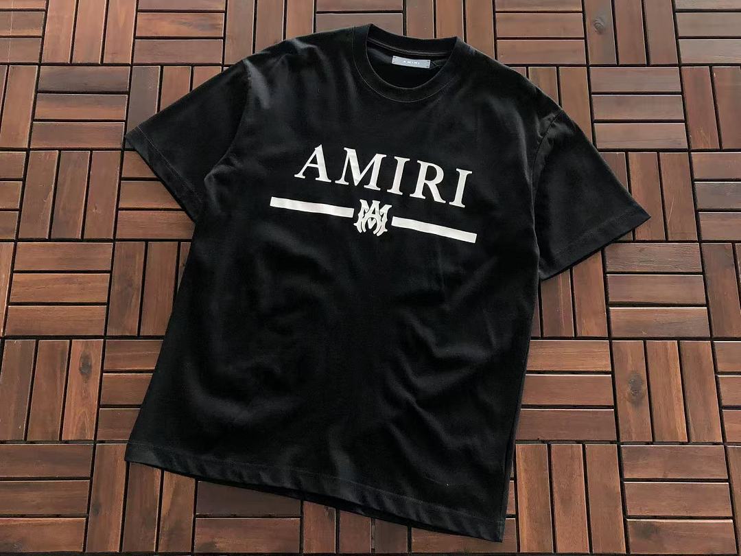 T-shirts Ami