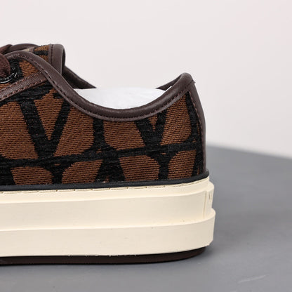 Valentino Beige & Black Toile Totaloop Iconographe