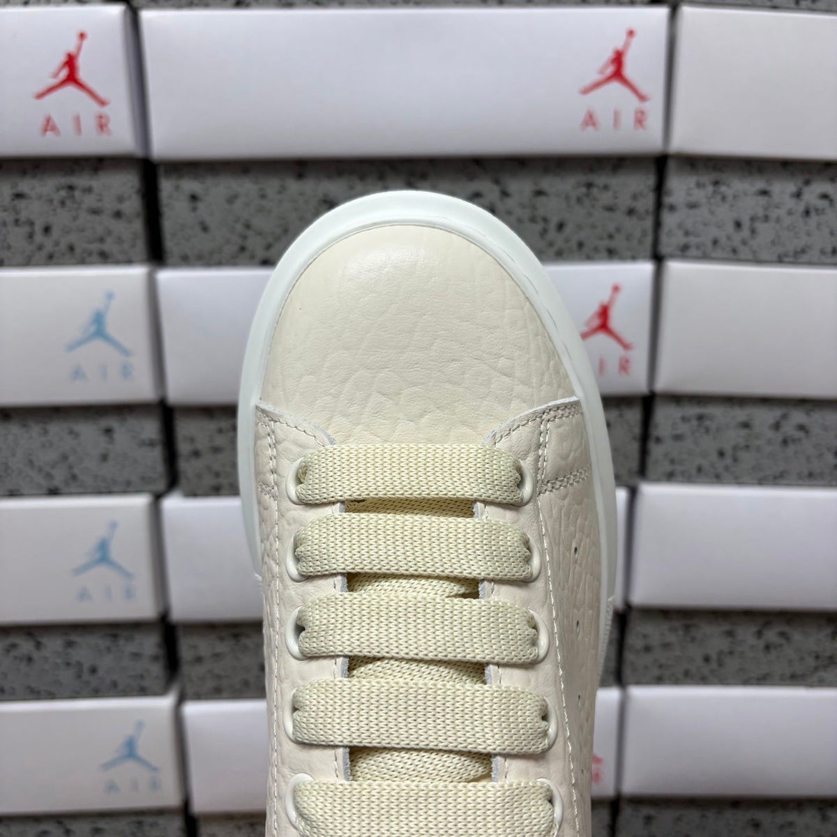 Alexander McQueen Beige
