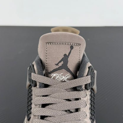 AJ4 Retro Cave Stone