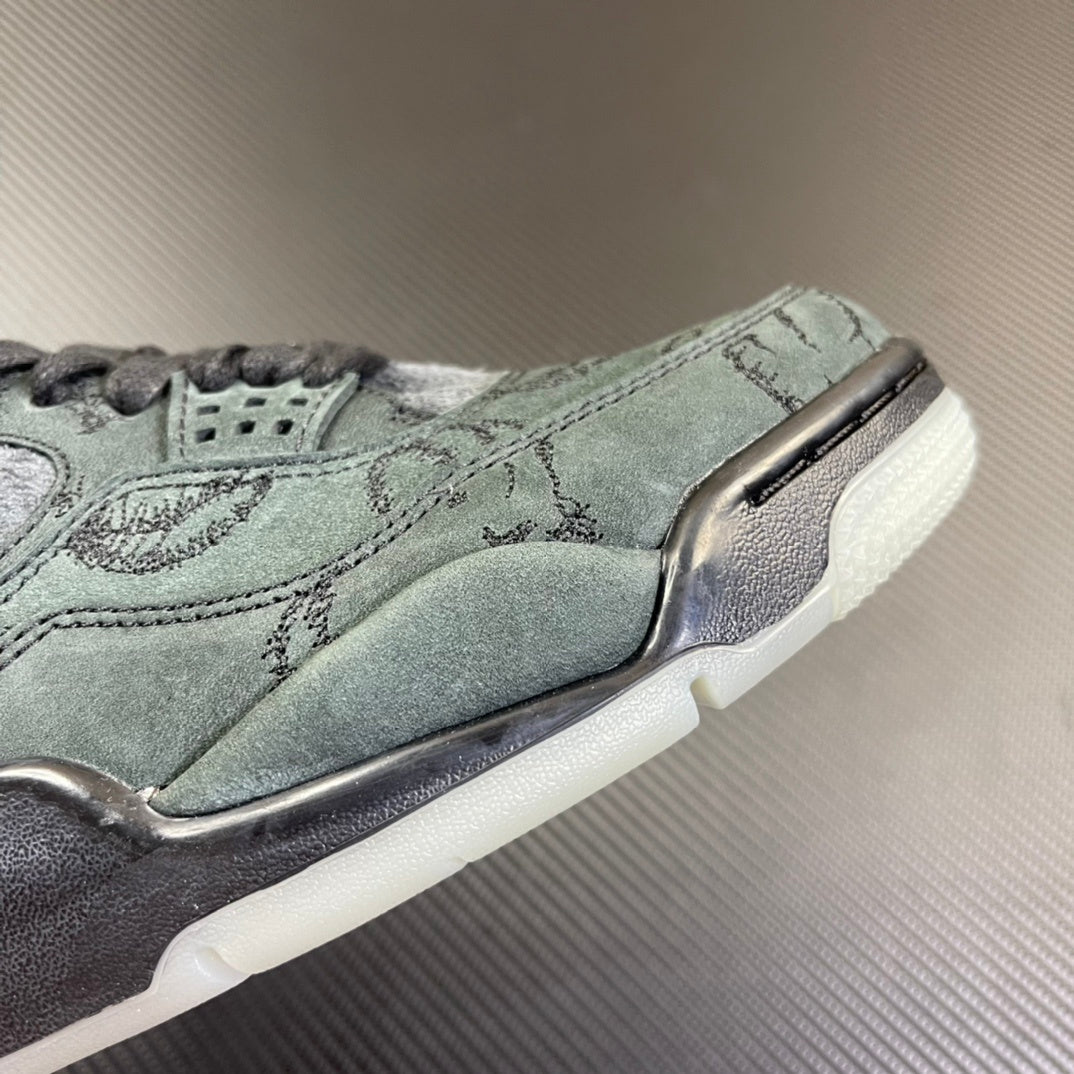 AJ4  Retro Kaws Black
