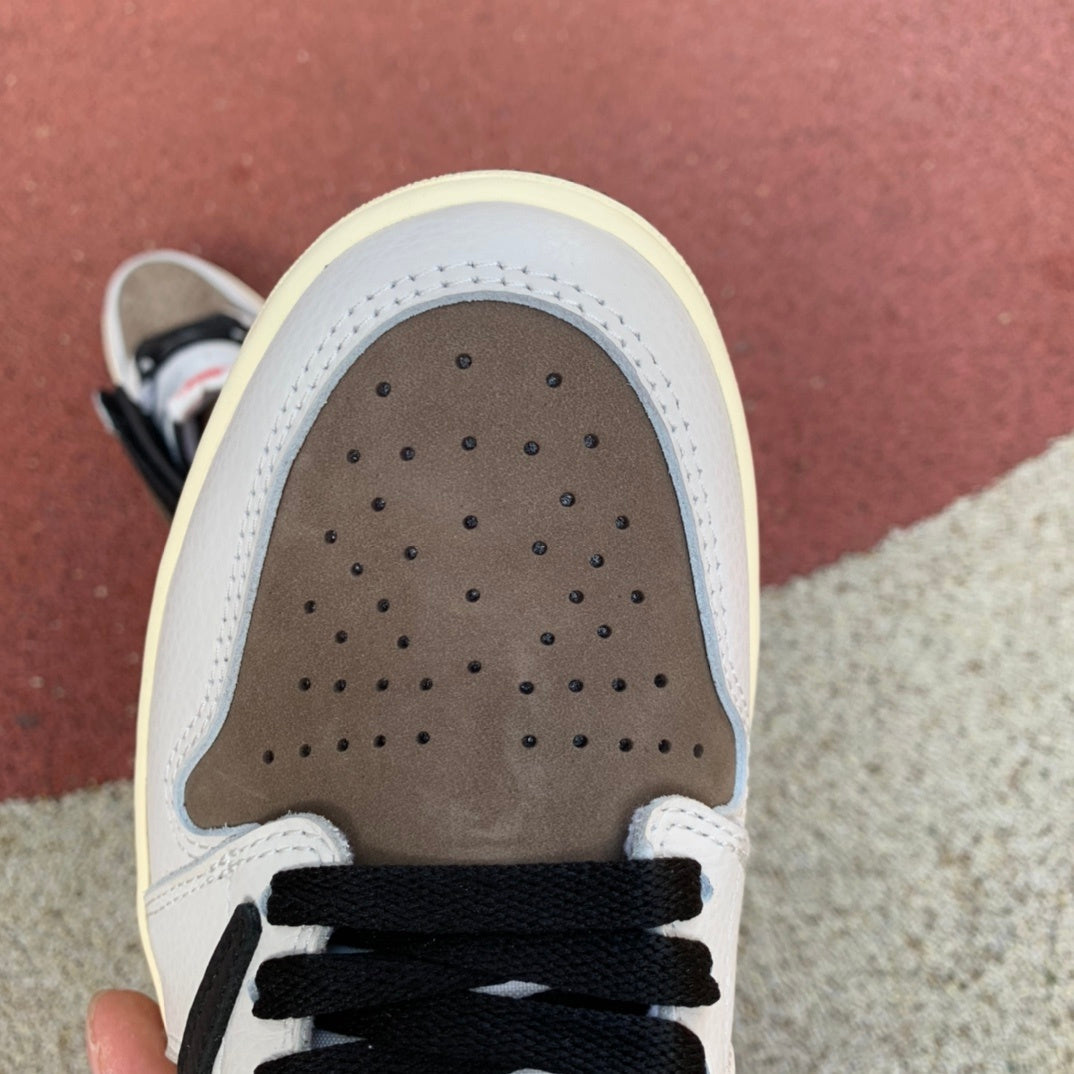 AJ1 High x Travis Scott