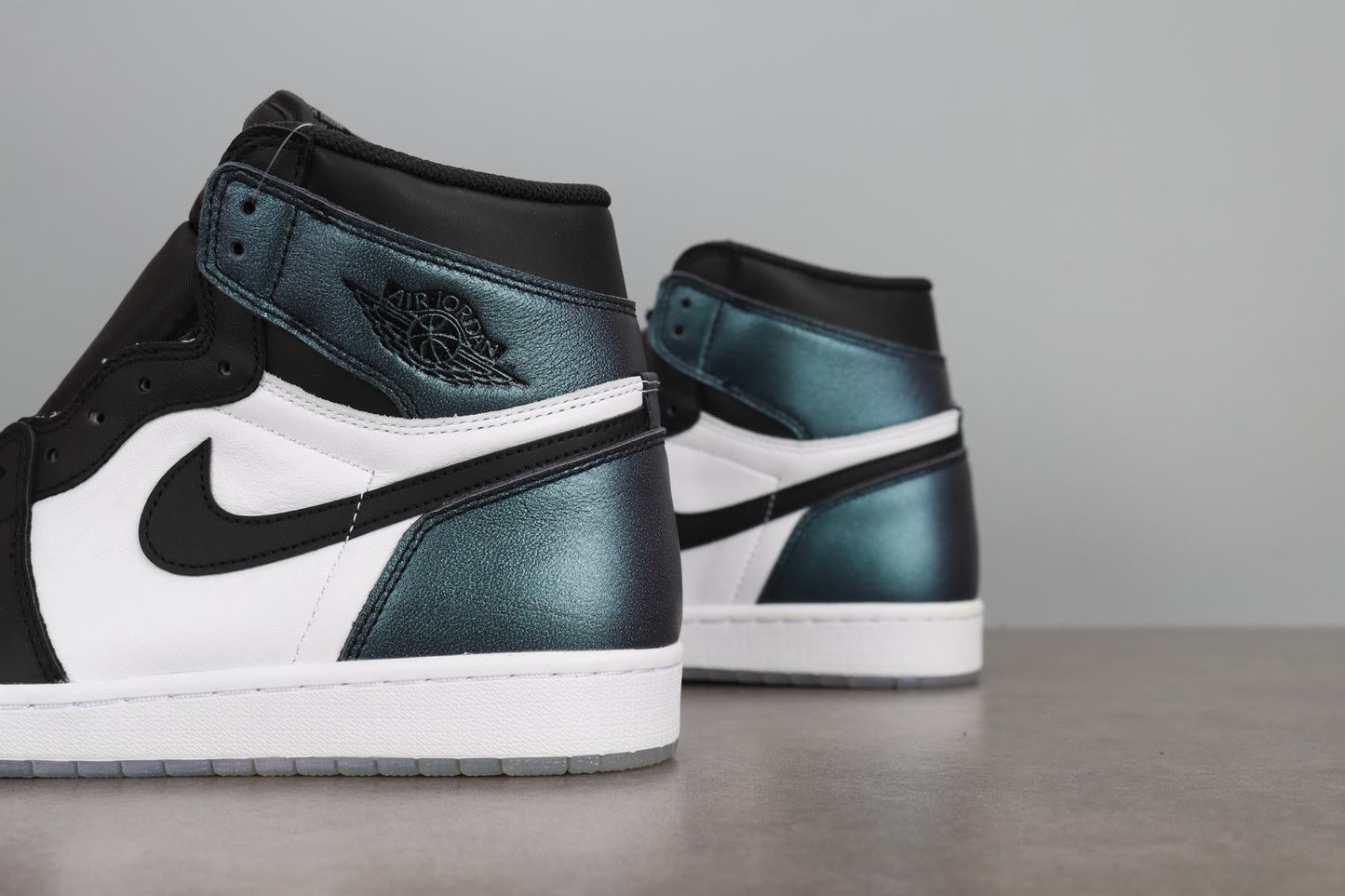 AJ1 High Chameleon