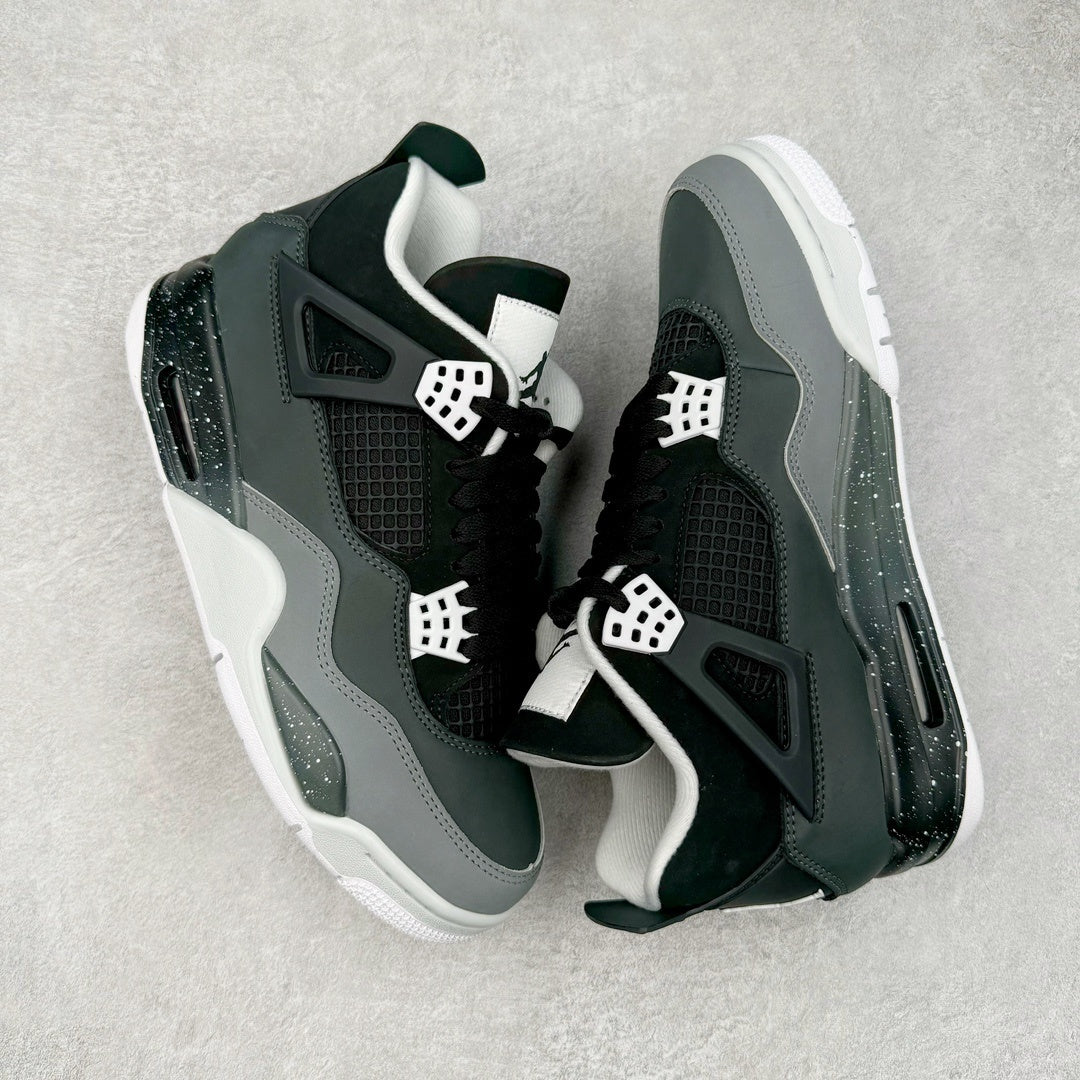 AJ4 Retro Fear