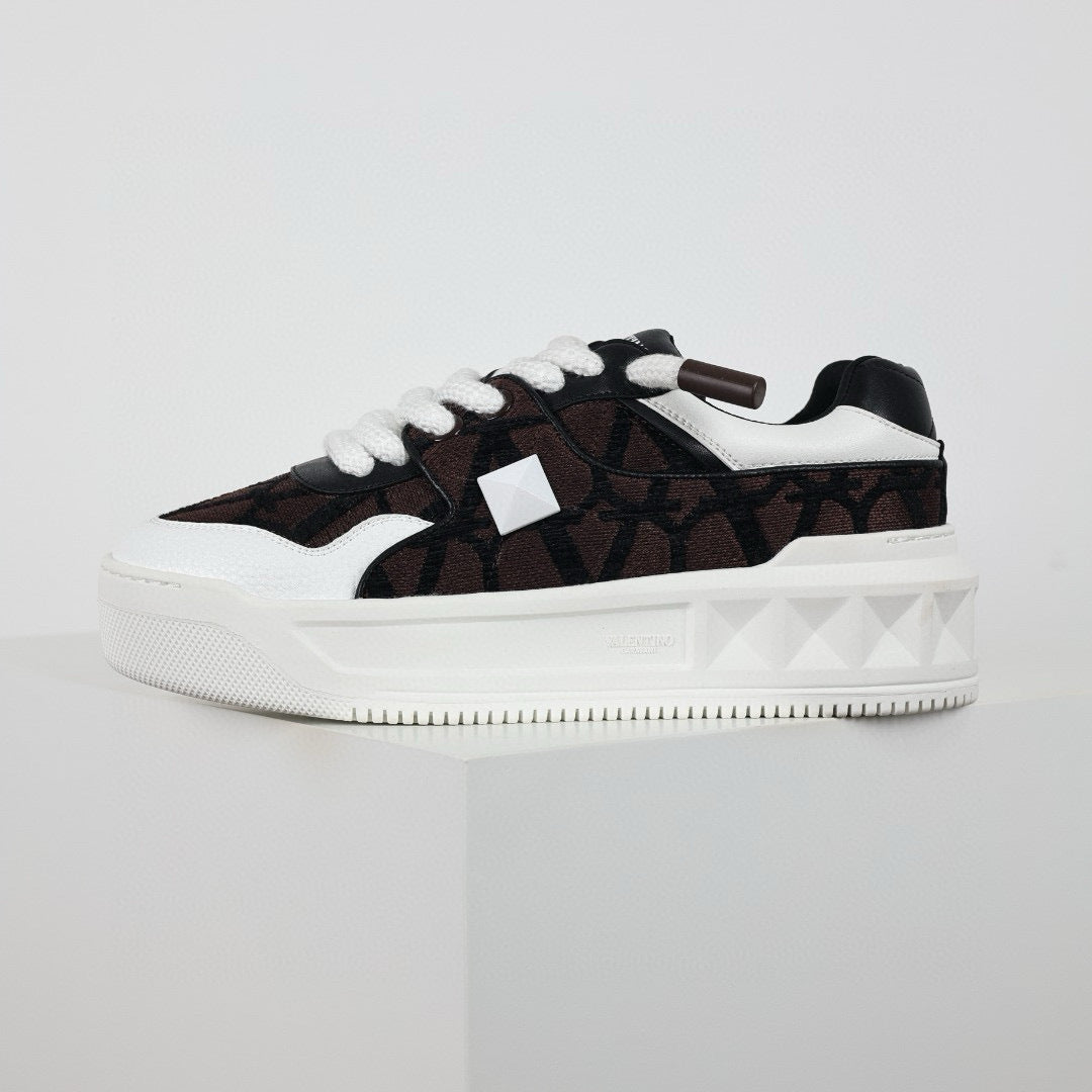 Valentino One Stud XL Brown/Black/White