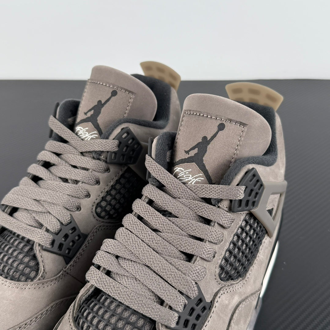 AJ4 Retro Cave Stone