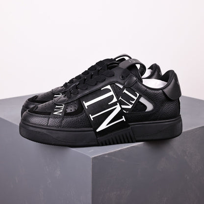 Valentino VL7n Pure Black
