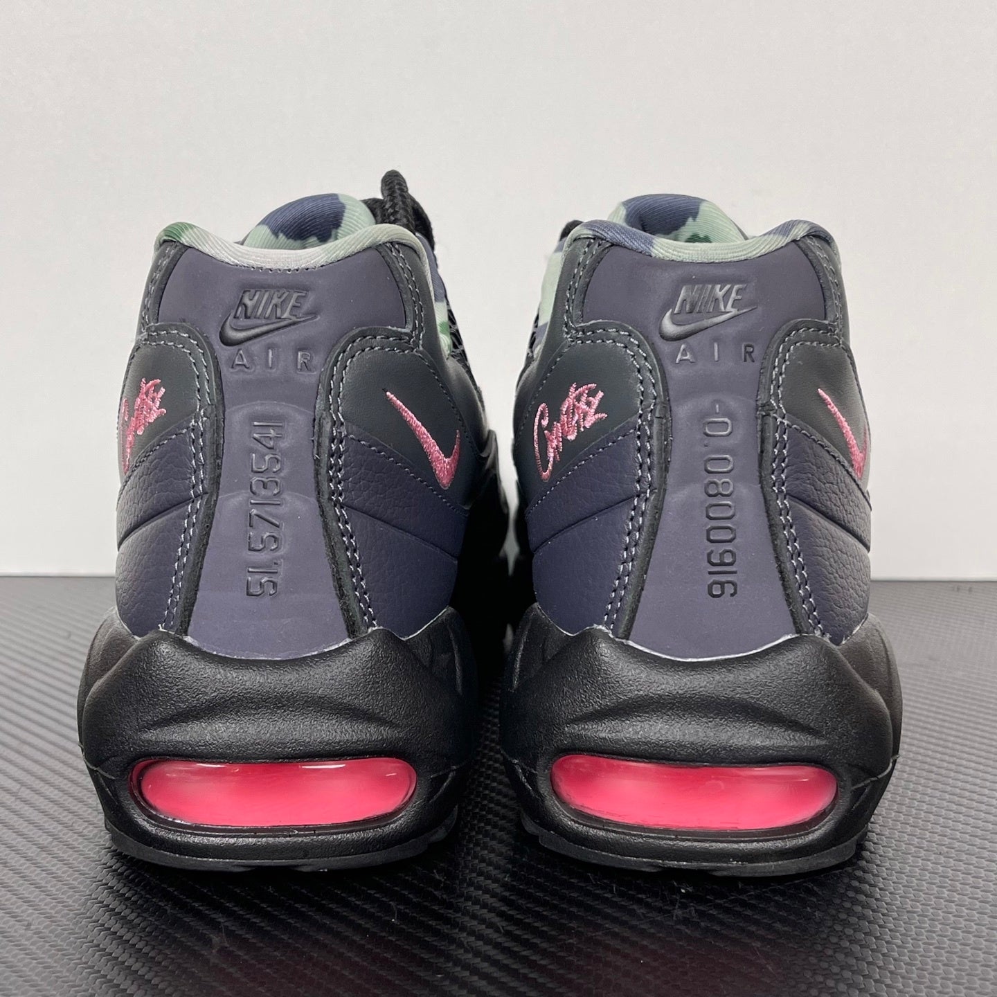 95 Corteiz Pink Beam